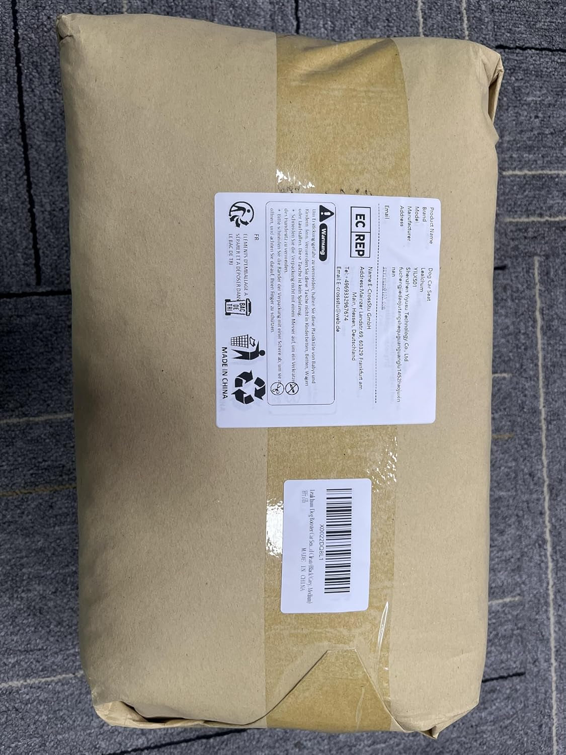 Elevated Memory Foam Dog Booster Car Seat for Small to Medium Dogs, Fully Detachable and Washable with Safety Leashes and Anti-Slip Base (Black/Grey, Medium)